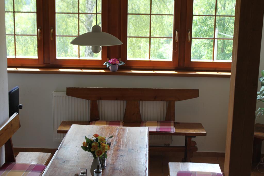 Apartmany Vydrysek Srní Zimmer foto