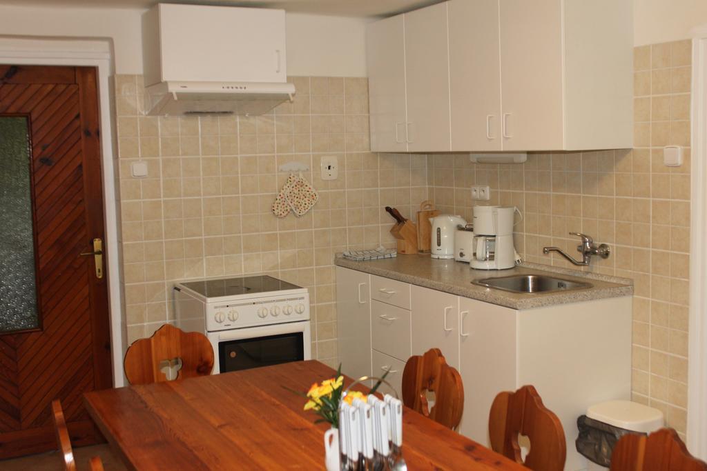 Apartmany Vydrysek Srní Zimmer foto