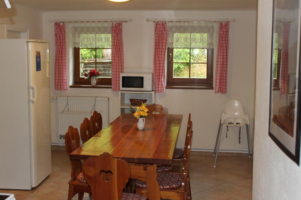 Apartmany Vydrysek Srní Zimmer foto